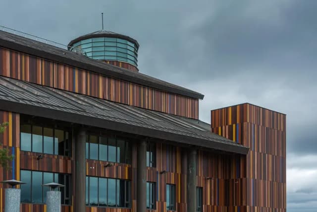 Teatro del Lago en Frutillar, a orillas del lago Llanquihue